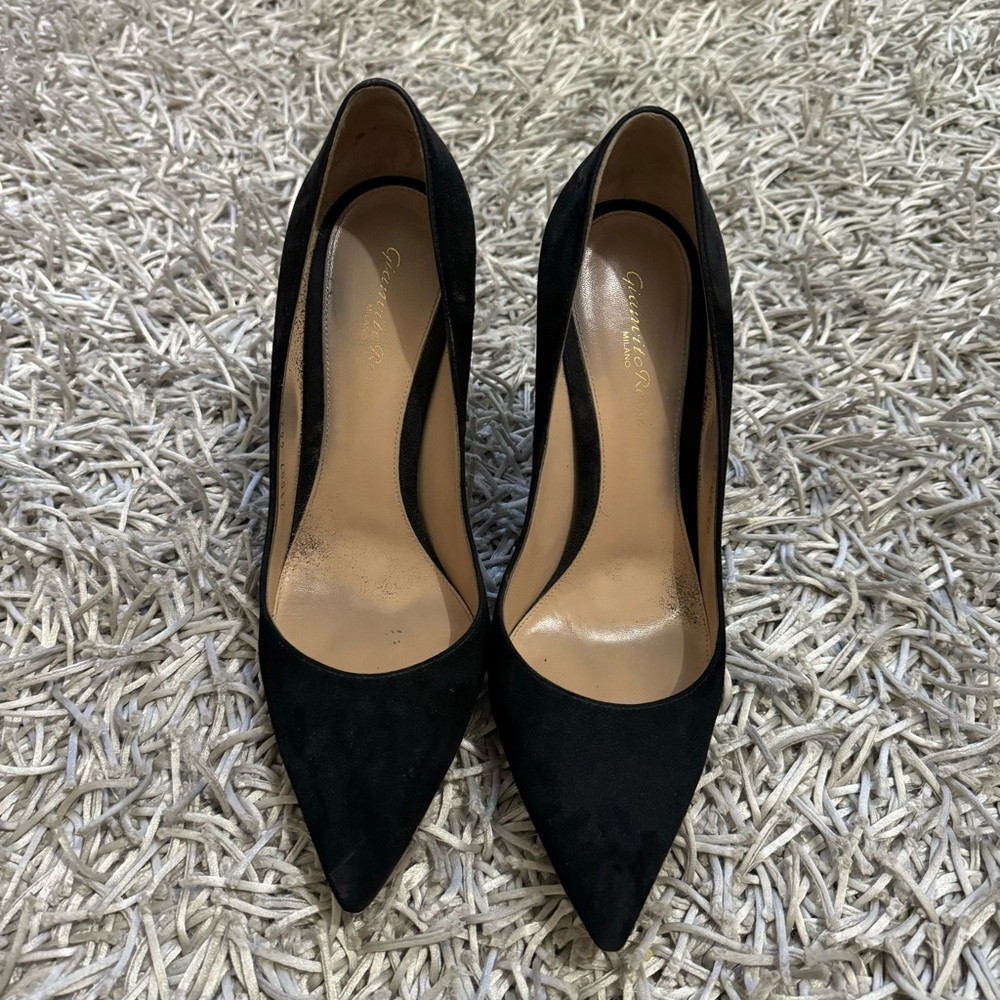 Gianvito Rossi suede 105 pumps